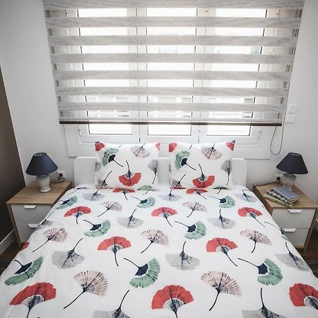 Ziva Apartment - 4Th Floor - Renovated 2019 Атина Екстериор снимка